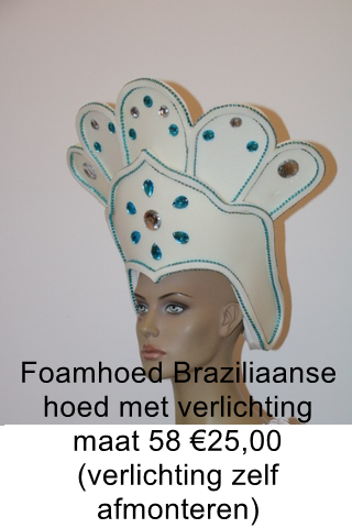 Foamhoed Braziliaanse hoed met verlichting maat 58 €25,00 (verlichting zelf afmonteren)