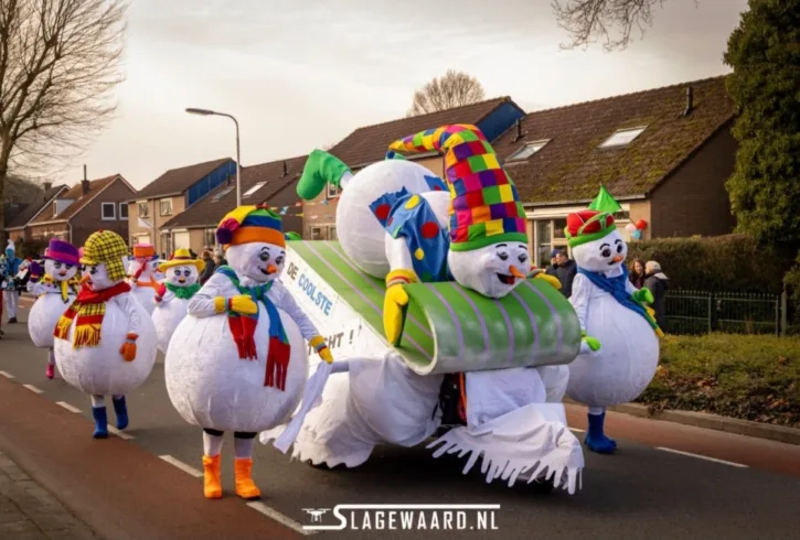 b9da90b7-2f41-4387-8aa5-058fc8e497db