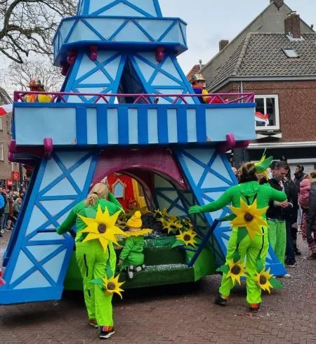 WhatsApp Image 2026-02-17 at 15.59.41